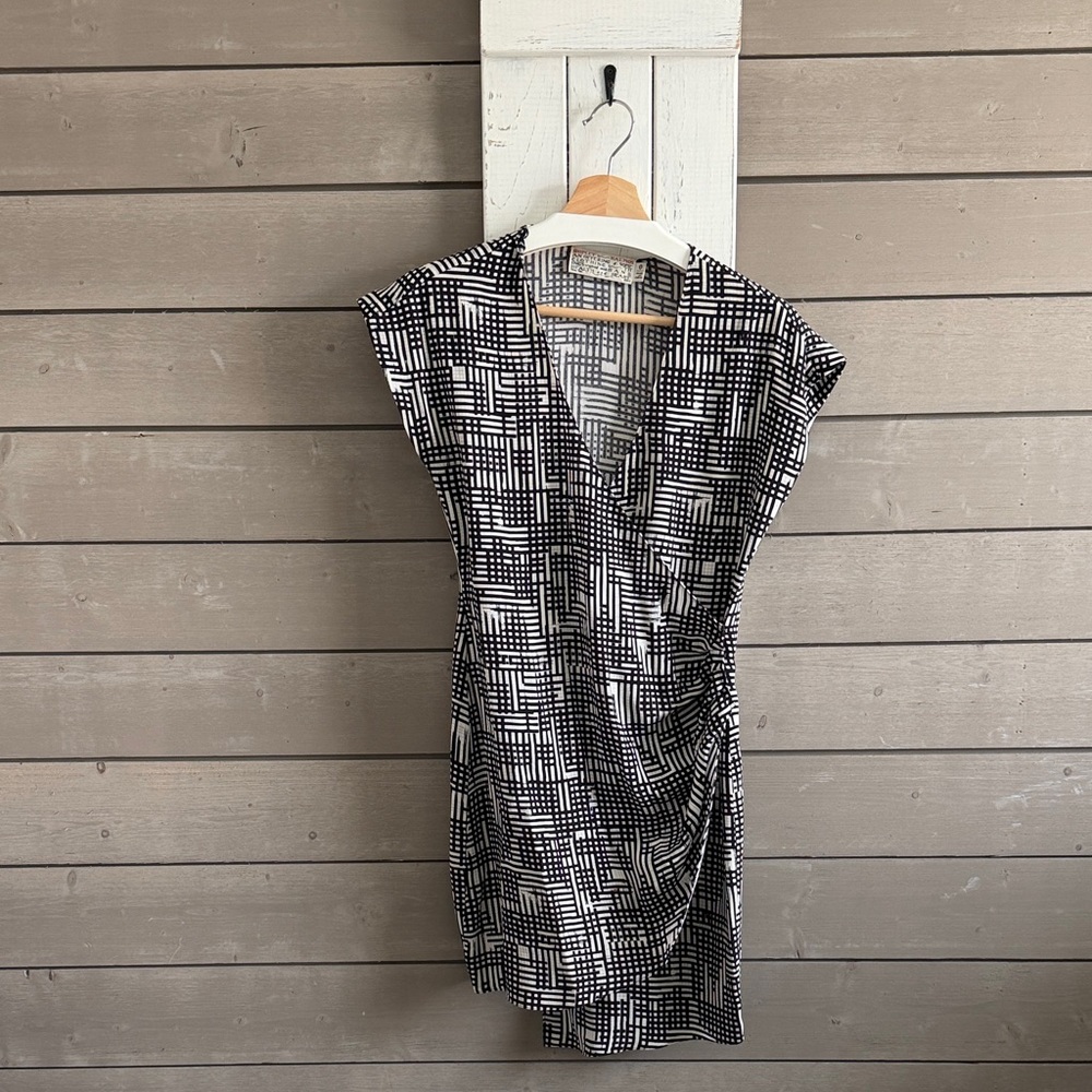 Shipley & Halmos Monochrome Patterned Mini Dress